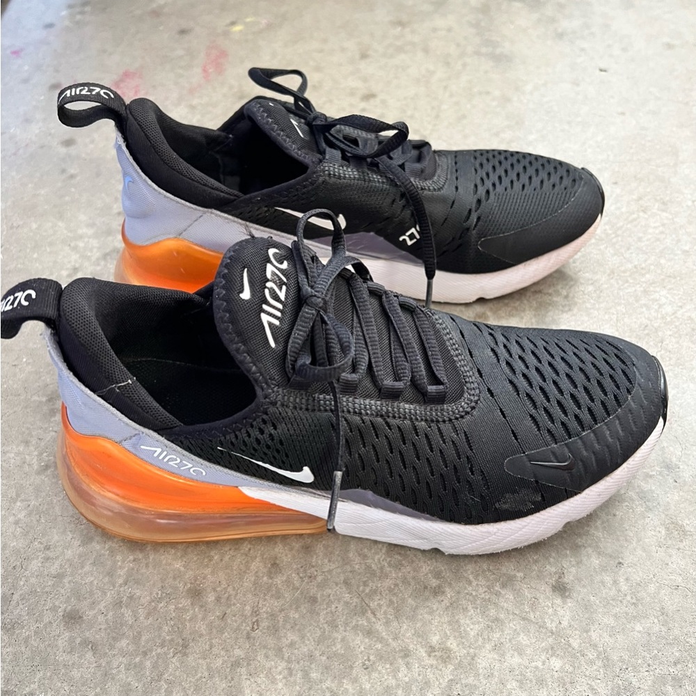 Nike 270 youth sneakers size 6.5